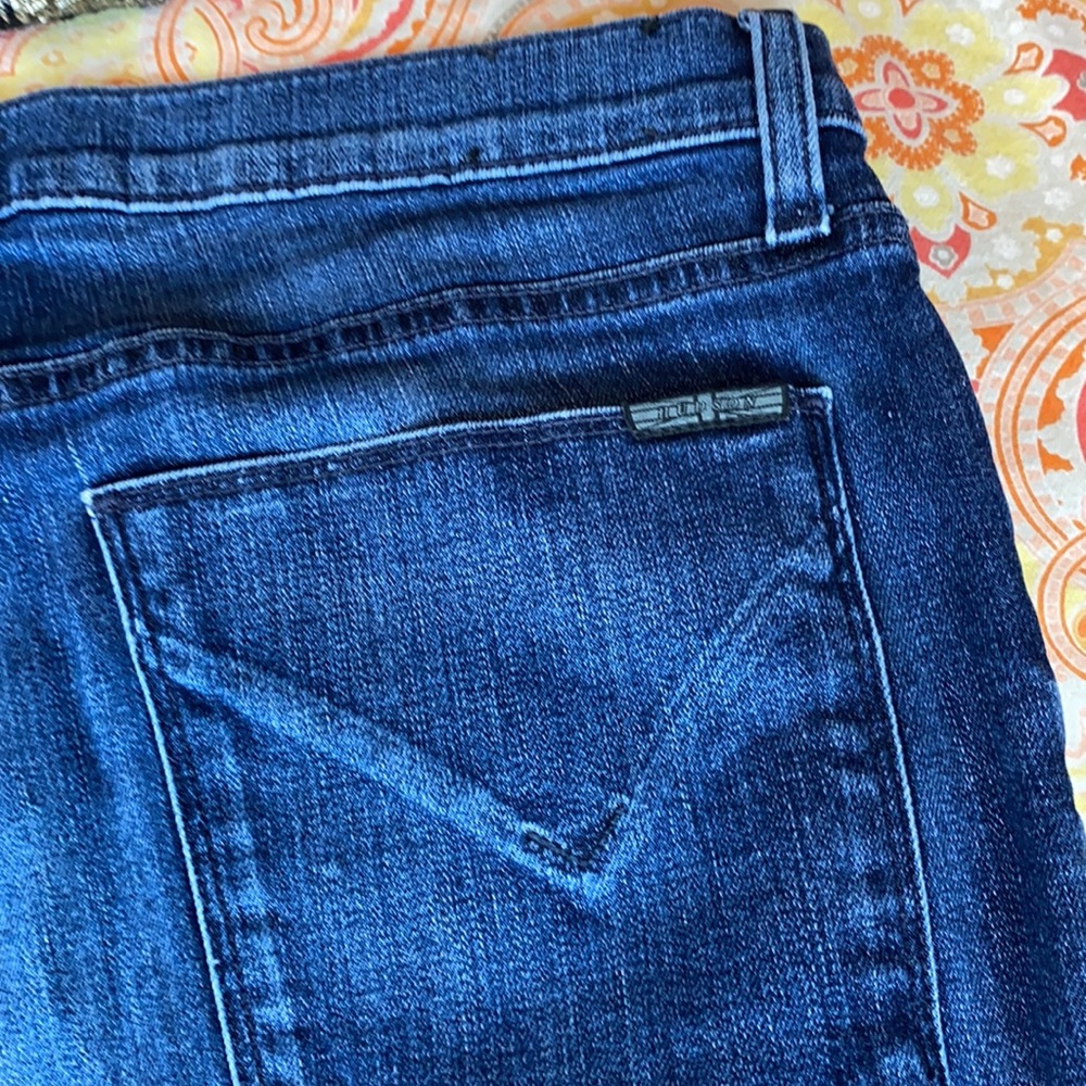 Hudson • Mid Rise Skinny - Picture 8 of 10